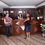 Nazar Hotel 2*