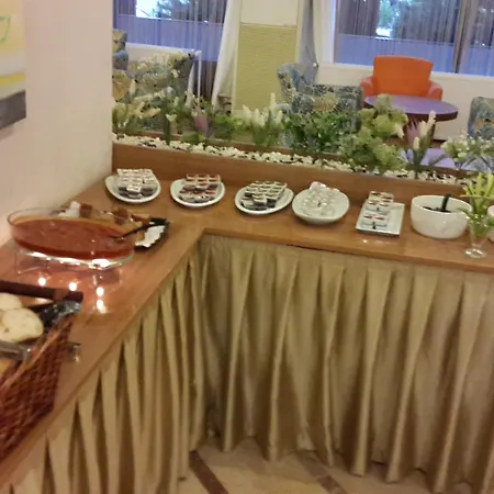 ホテル Nazar ディディム