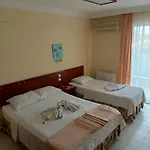 Hotel Nazar 2*