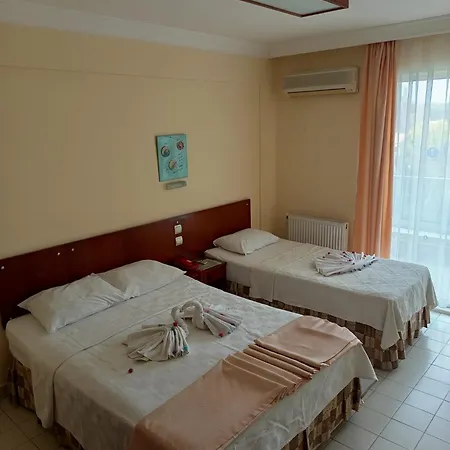 Szálloda Nazar 2*